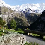 Mit Bergblick By Interhome *